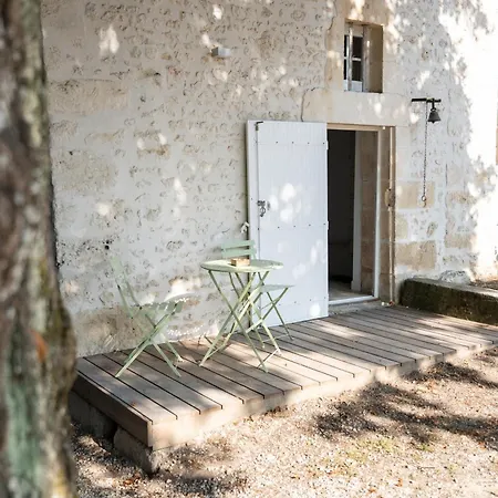 Tilleul 2 Personnes Sejour Lit Fait Apartment