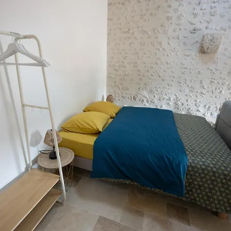 Apartment Tilleul 2 Personnes Sejour Lit Fait Saint-Porchaire