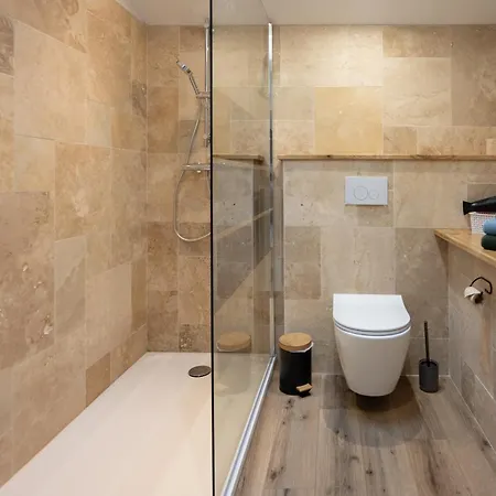 Tilleul 2 Personnes Sejour Lit Fait