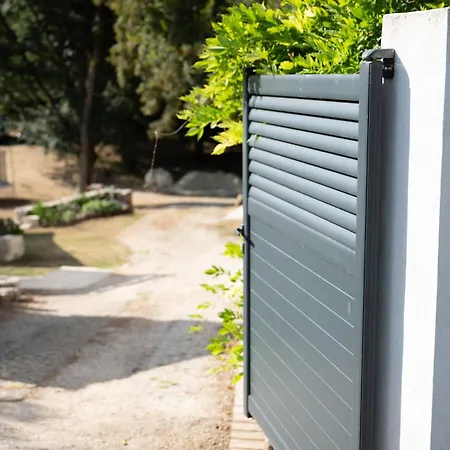 Tilleul 2 Personnes Sejour Lit Fait